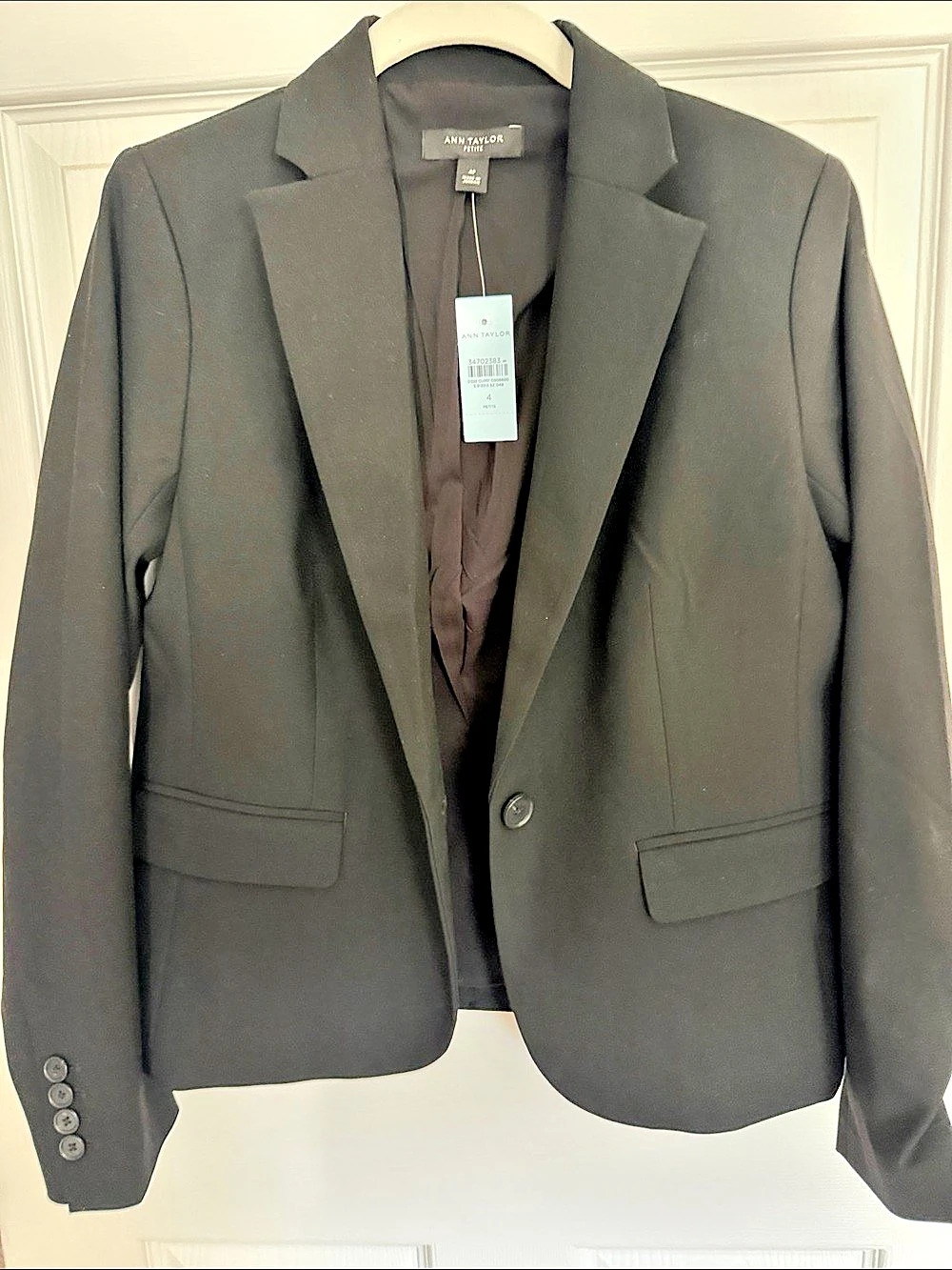 Ann Taylor Black Blazer Size 4 Petite NWT